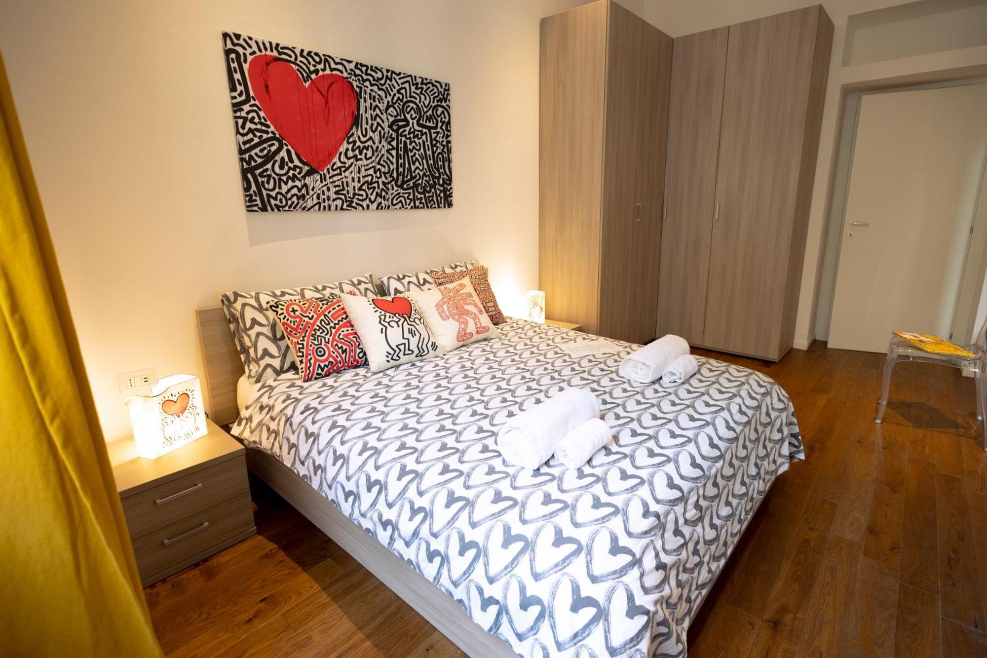 The Keith Haring Room - Private Bedroom Milán Exteriér fotografie
